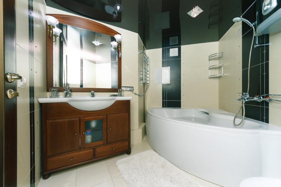 Stylish Two-Level Flat 2 Min From Khreschatyk Київ Екстер'єр фото